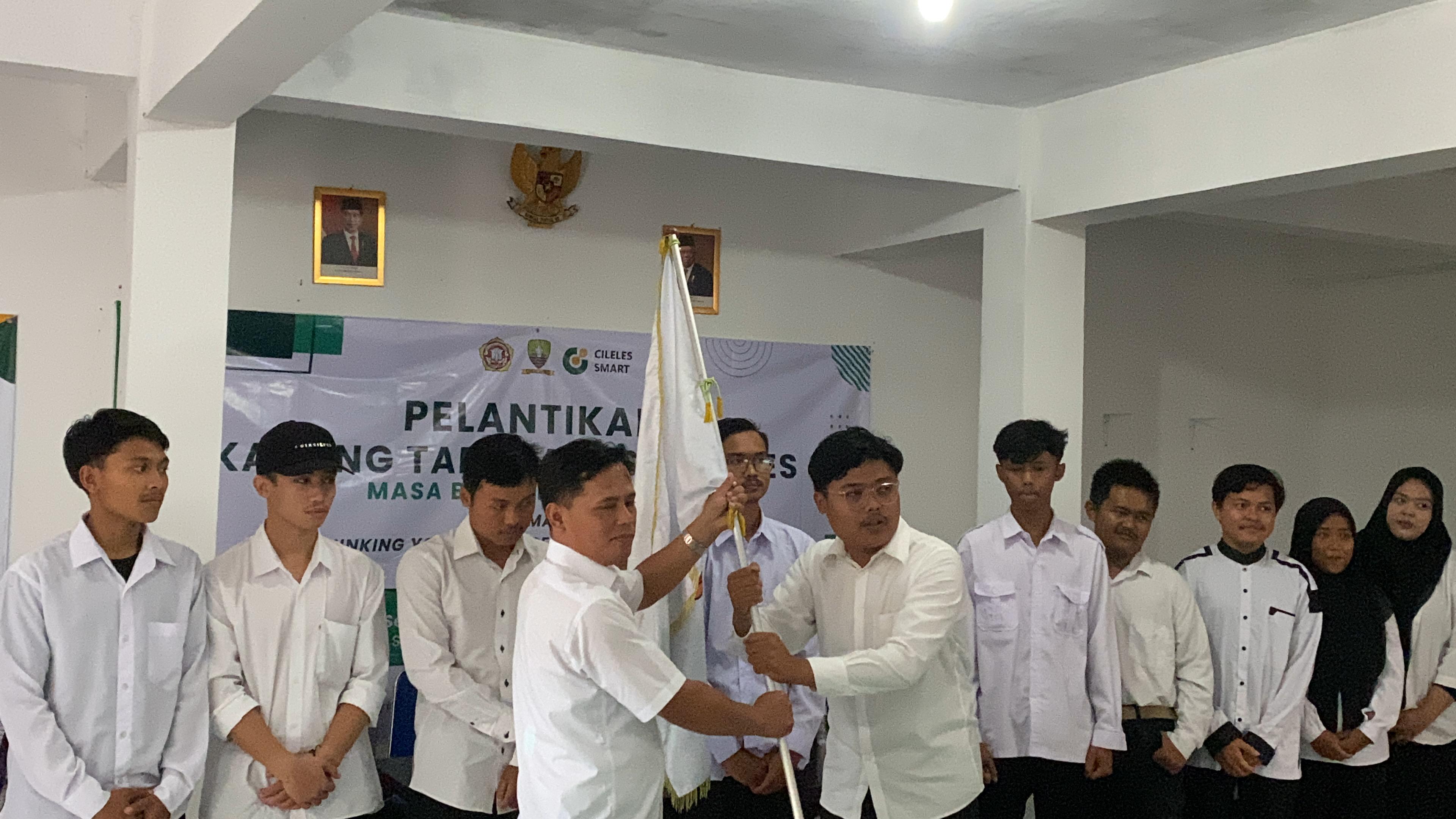 Pelantikan Karang Taruna Desa Cileles